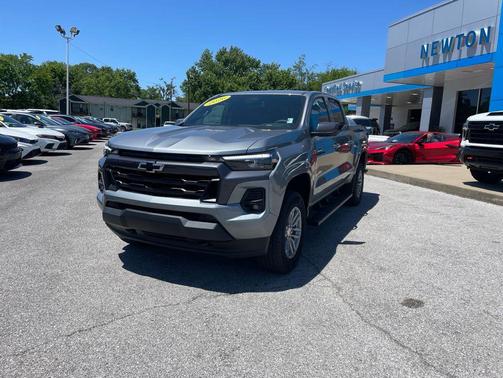Sterling Gray Metallic 2026 Chevrolet Colorado LT