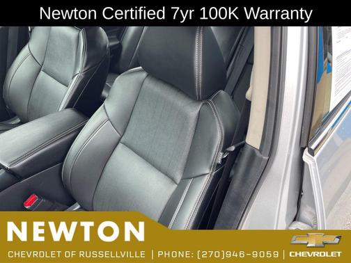 Brilliant Silver Metallic 2022 Nissan Maxima SV Xtronic CVT