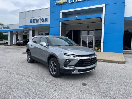 Sterling Gray Metallic 2024 Chevrolet Blazer 2LT