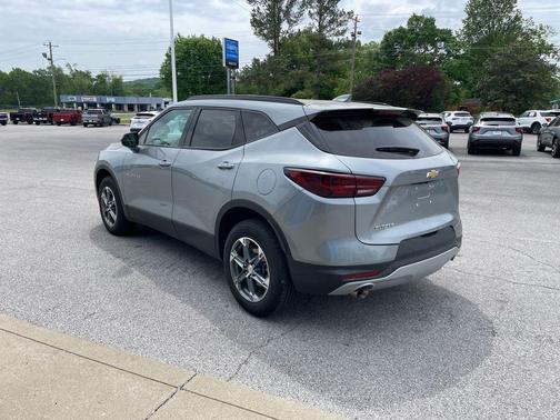 Sterling Gray Metallic 2024 Chevrolet Blazer 2LT