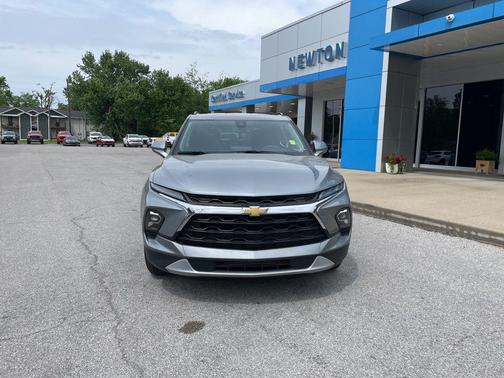 Sterling Gray Metallic 2024 Chevrolet Blazer 2LT