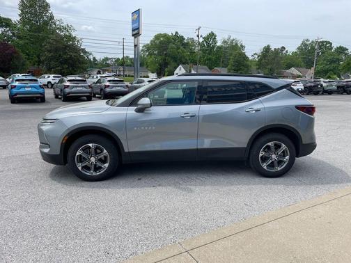 Sterling Gray Metallic 2024 Chevrolet Blazer 2LT