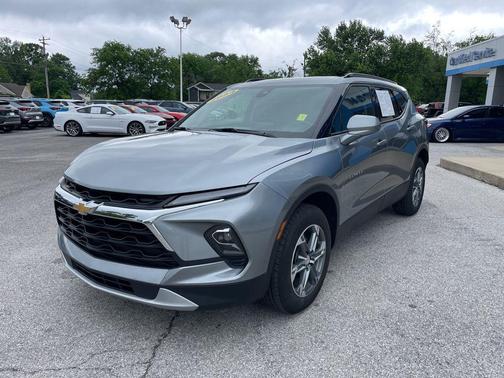 Sterling Gray Metallic 2024 Chevrolet Blazer 2LT