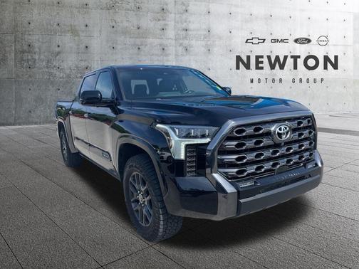 Midnight Black Metallic 2022 Toyota Tundra Platinum