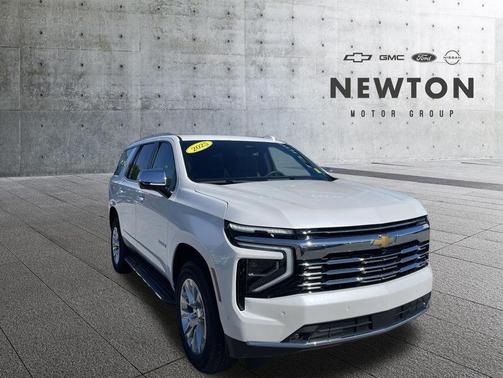 Iridescent Pearl Tricoat 2025 Chevrolet Tahoe Premier