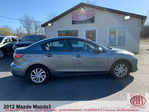2012 Mazda Mazda3 i Touring