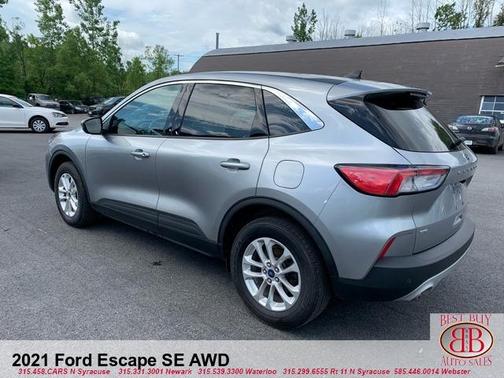 2021 Ford Escape SE