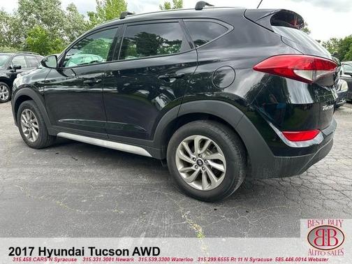 2017 Hyundai TUCSON SE
