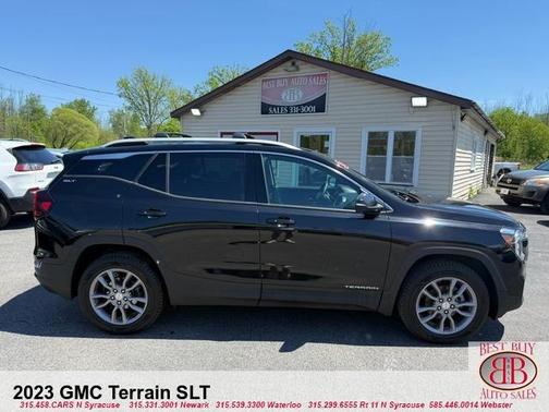 Black 2023 GMC Terrain SLT