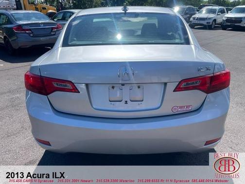 2013 Acura ILX 2.0L w/Premium Package