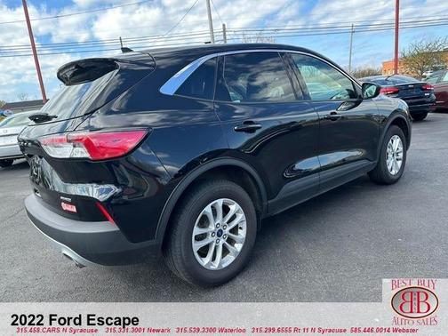 2022 Ford Escape SE