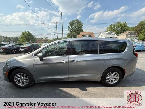 2021 Chrysler Voyager LX
