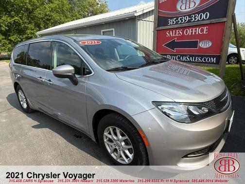 2021 Chrysler Voyager LX