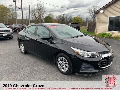 2019 Chevrolet Cruze LS