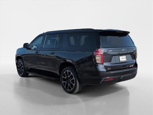 2022 Chevrolet Suburban RST