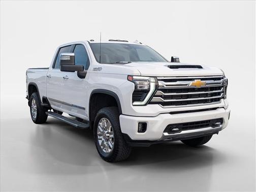 Summit White Gaz 2025 Chevrolet Silverado 2500 High Country