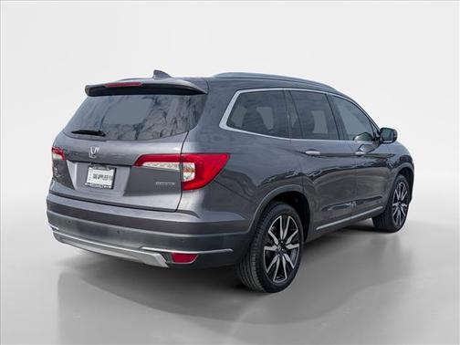 2019 Honda Pilot Touring 8-Passenger