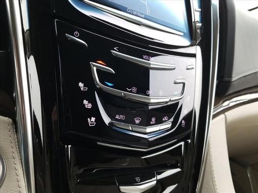 2018 Cadillac Escalade ESV Premium Luxury