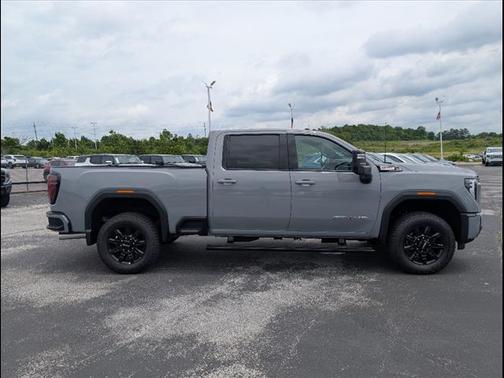 2025 GMC Sierra 2500 AT4