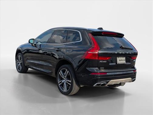 2018 Volvo XC60 T5 Momentum