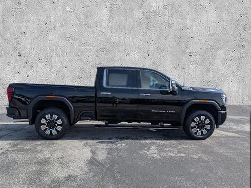 2025 GMC Sierra 2500 Denali