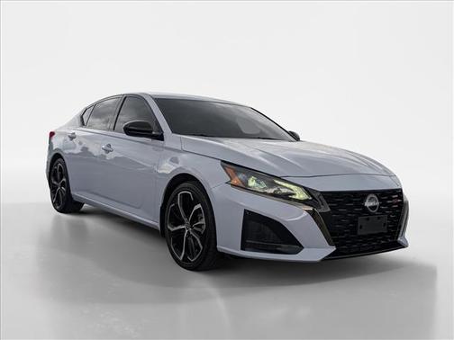 Gray Sky Pearl Kch 2024 Nissan Altima SR FWD