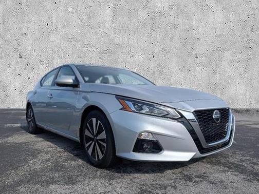 2022 Nissan Altima 2.5 SL