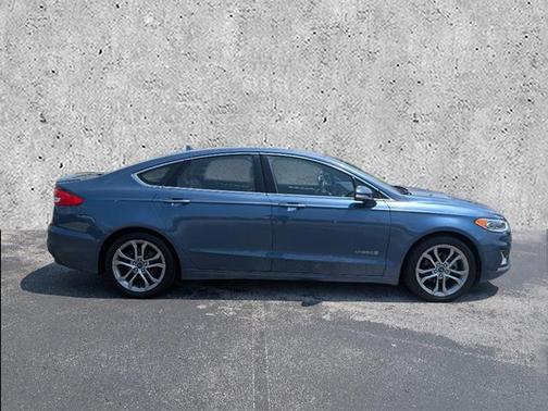 2019 Ford Fusion Hybrid Titanium