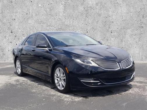 2016 Lincoln MKZ Base