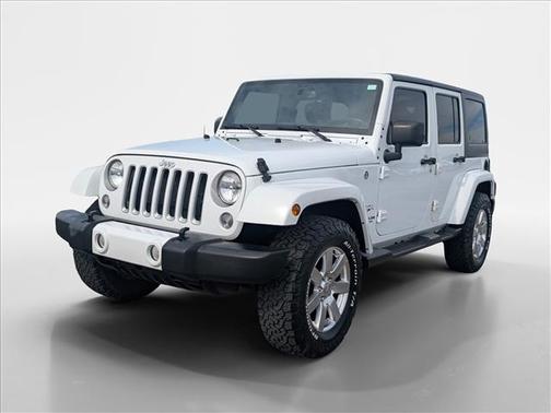 Bright White Clearcoat 2016 Jeep Wrangler Unlimited Sahara