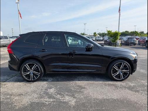 2021 Volvo XC60 T5 R-Design