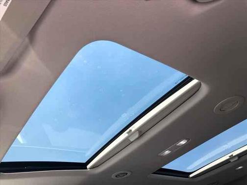 White Frost Tricoat 2020 Buick Enclave AWD Avenir
