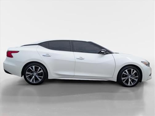 Pearl White Qab 2017 Nissan Maxima 3.5 SV