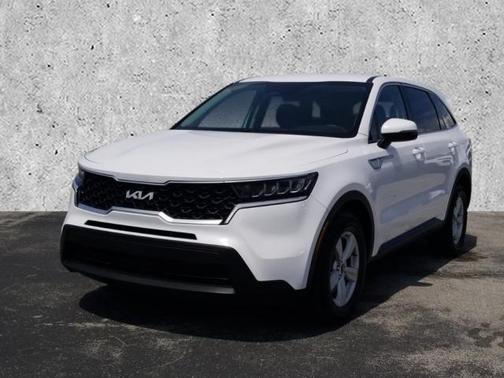2023 Kia Sorento LX