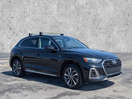 2023 Audi Q5 45 S line Premium Plus