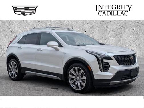 2020 Cadillac XT4 Premium Luxury