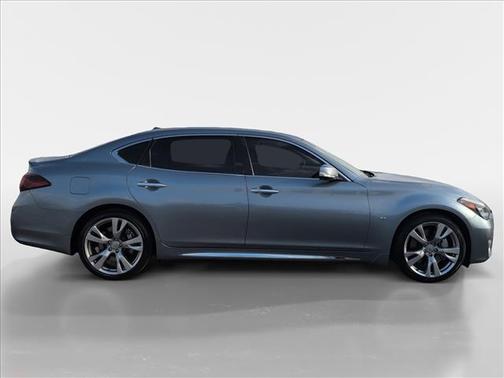 2016 INFINITI Q70L 3.7