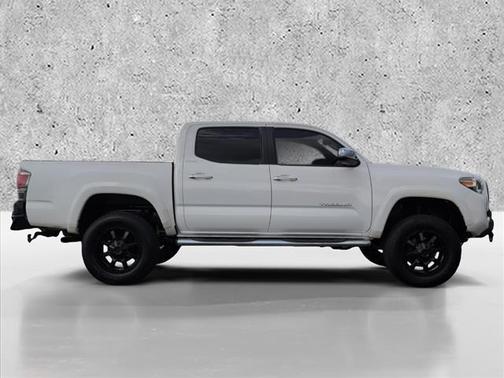2016 Toyota Tacoma Limited