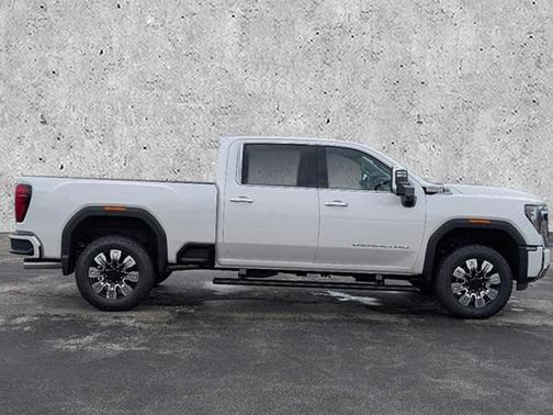 2025 GMC Sierra 2500 Denali