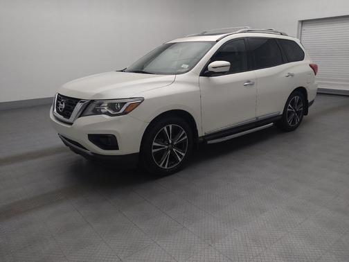 2019 Nissan Pathfinder Platinum