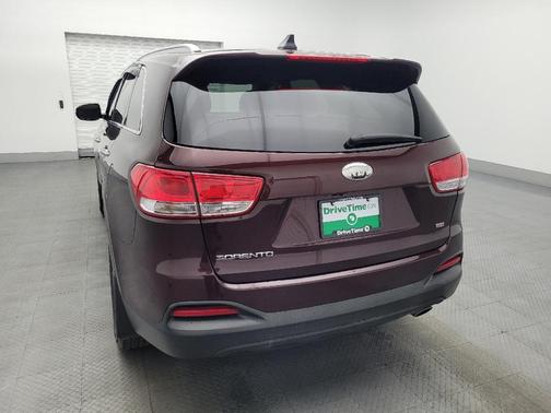 2018 Kia Sorento LX