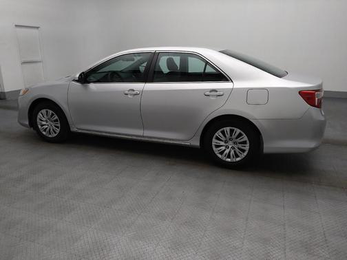 2014 Toyota Camry LE