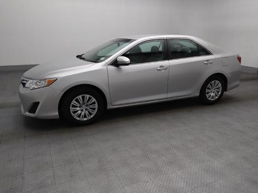 2014 Toyota Camry LE