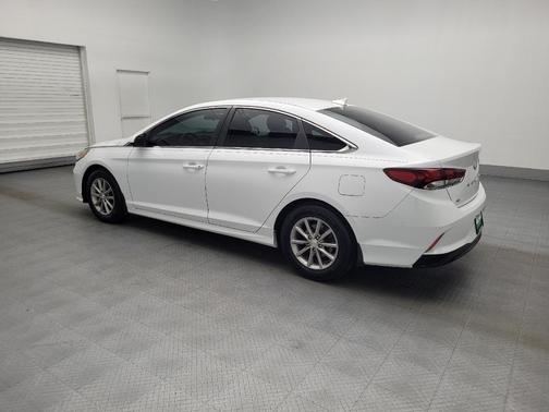 2018 Hyundai SONATA SE