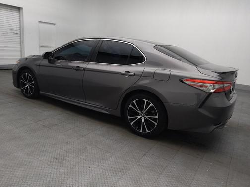 Predawn Gray Mica 2018 Toyota Camry SE