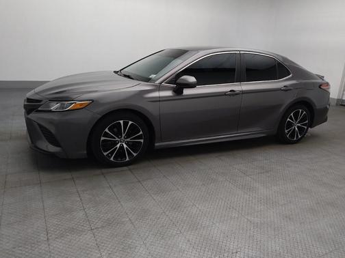 Predawn Gray Mica 2018 Toyota Camry SE