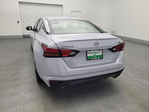 2023 Nissan Altima SR FWD