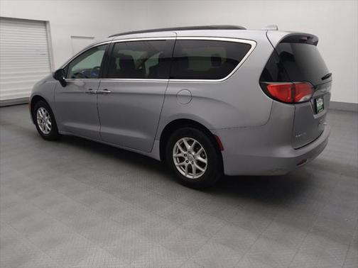 2020 Chrysler Voyager LXI