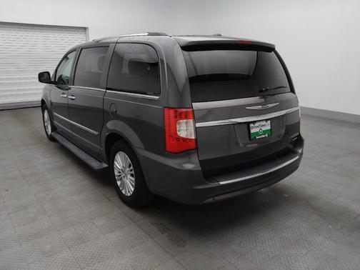 Granite Crystal Metallic Clearcoat 2015 Chrysler Town & Country Limited Platinum