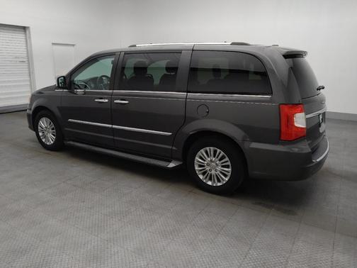 Granite Crystal Metallic Clearcoat 2015 Chrysler Town & Country Limited Platinum